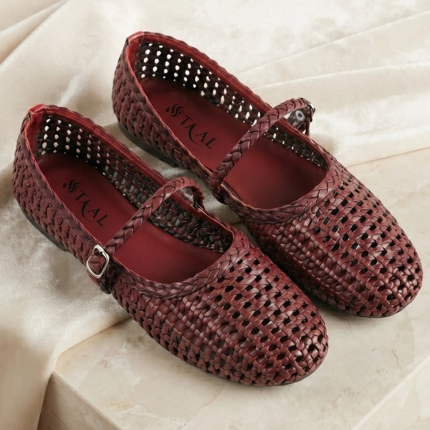 Braiden Maroon Mary jane's women Pumps