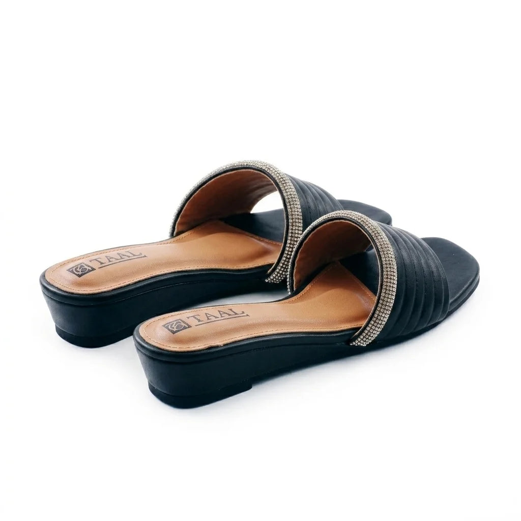 Bronti Black Women Slippers