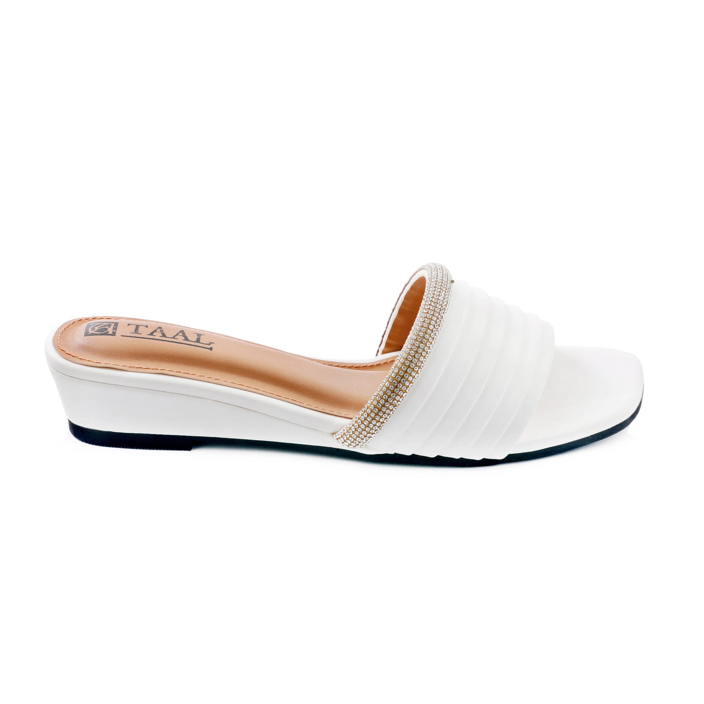 Bronti White Women Slippers