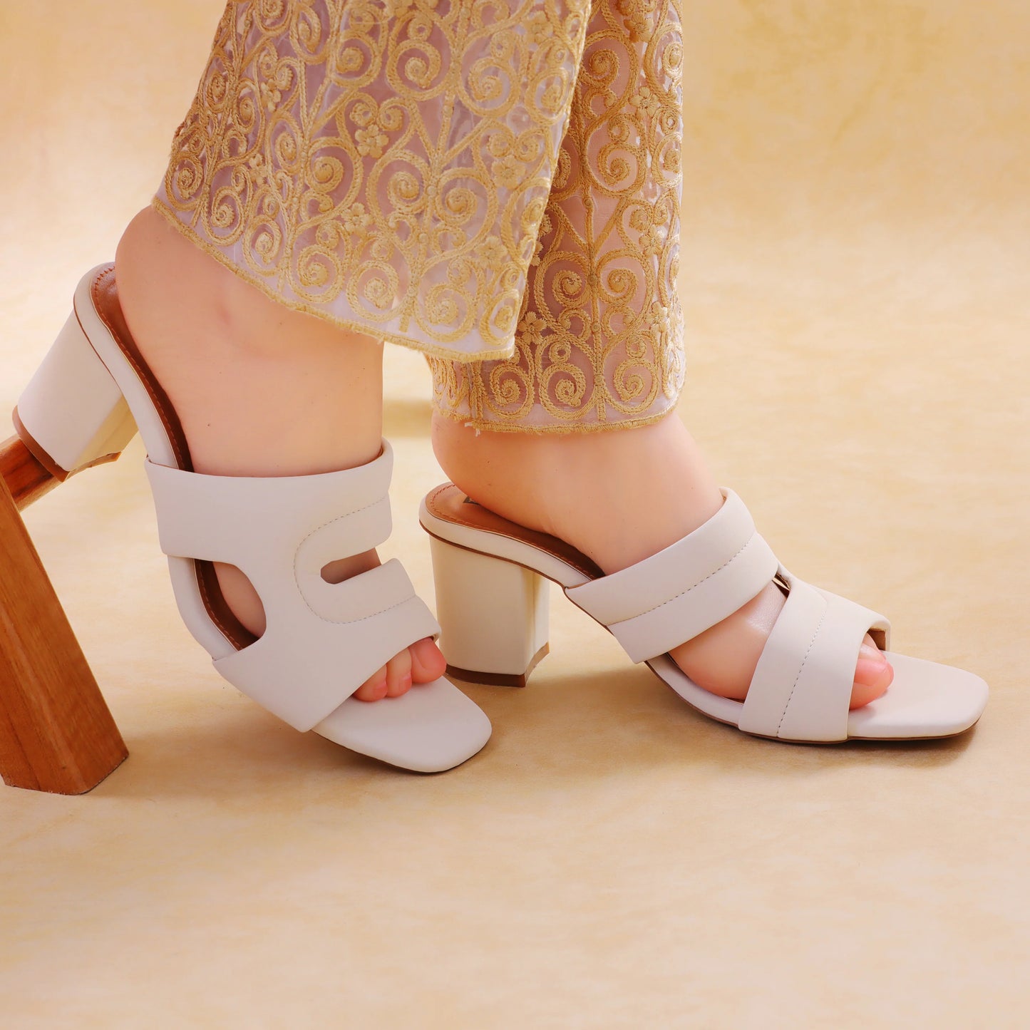 Dany off white women heels