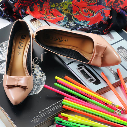 Elden Pink women Court shoes