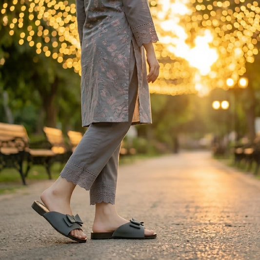 Novella Grey women's medicated slippers