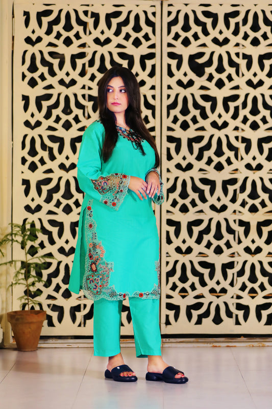 Lauren Firozi Embroidered 2Pcs