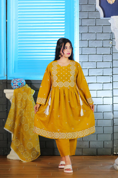 Zorya Mustard Embroidered 3Pcs